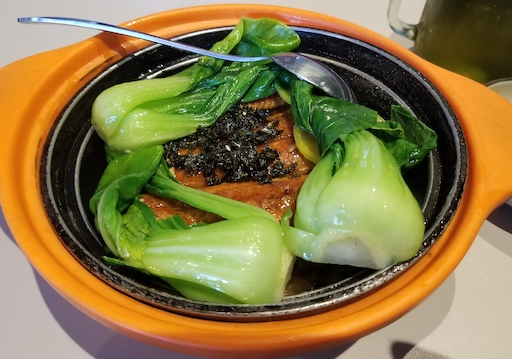 Japanese-style eel clay pot rice