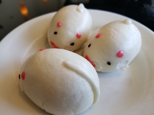 piglet custard bun