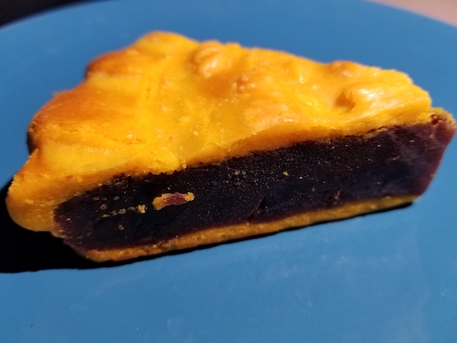 red bean paste triangle