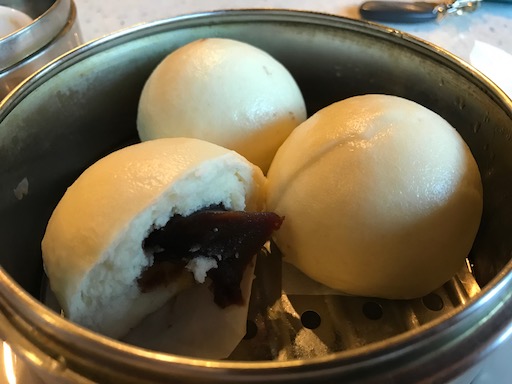 red bean paste bun