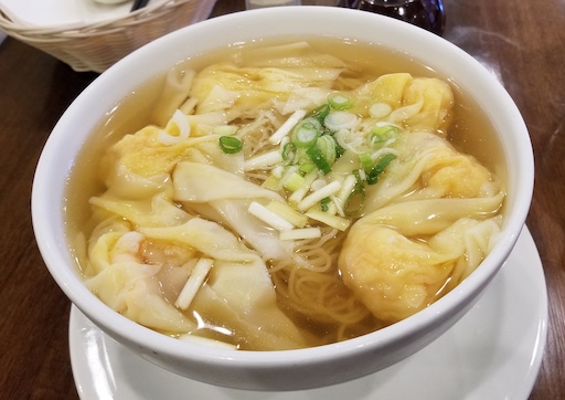 wonton noodle soup